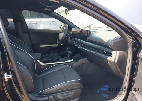 2025 Kia K4 Gt-Line из США, поврежденный, VIN 3KPFW4DE6SE130512